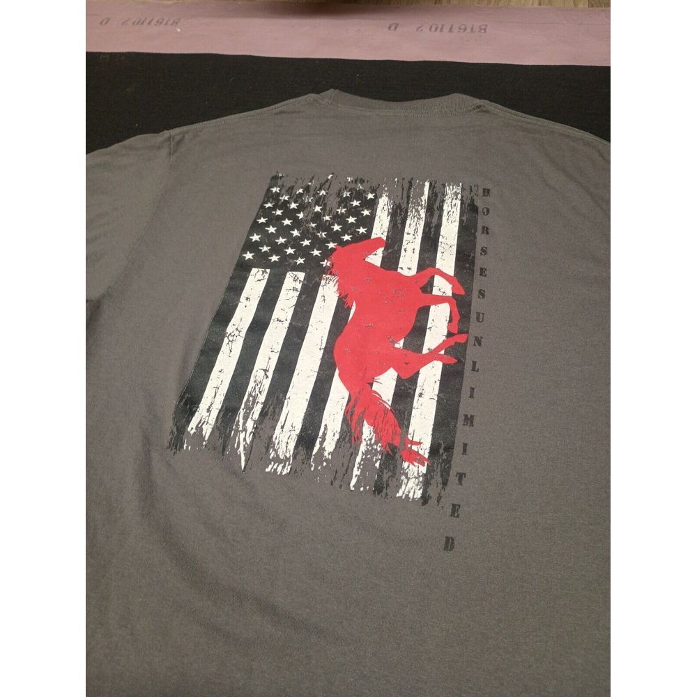 Port And Company Short Sleeve Size M Horses unlimited Pony Flag Grafic Tee Shirt